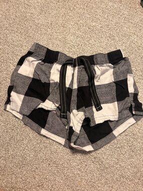 Black & White Plaid Women’s Lounge Shorts